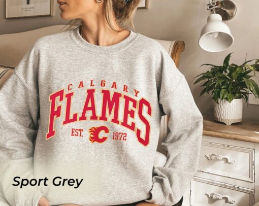 Vintage Calgary Flames Sweatshirt, Flames Tee, Hockey Sweatshirt, College Sweater, Hockey Fan Shirt