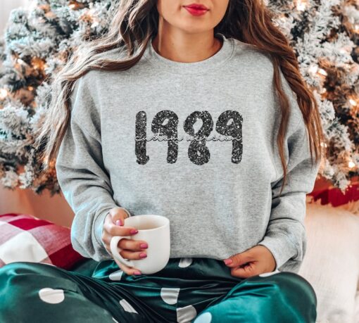 Custom 1989 Taylor Sweatshirt, 1989 Version Sweatshirt, Inspired Sweatshirt, Album Inspired Sweatshirt, 1989 Crewneck