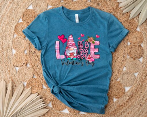 Valentine's Love Gnome Shirt, Gnome Valentines Tee, Cute Gnome Shirt, Valentine's Love Shirt, Cute Valentines Shirt