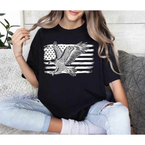 USA Eagle Flag Shirt, America Lovers Tee Gift, America Traveler Outfit, American Eagle Shirt, Patriotic Shirt