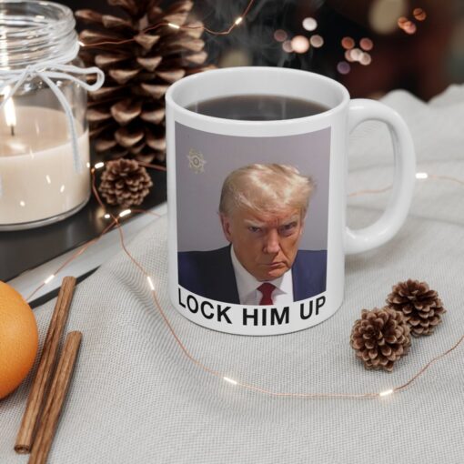 Trump Mugshot Mug - Lock Him Up - Official Mugshot - Ceramic Mug 11oz