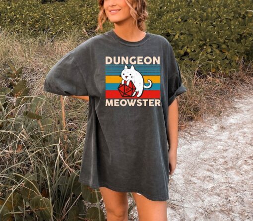 Dungeon Meowster Cat Throwing Dice T-Shirt, DnD Shirt, Dungeon Master, Tabletop RPG Tee, Tabletop Games, RPG Shirt