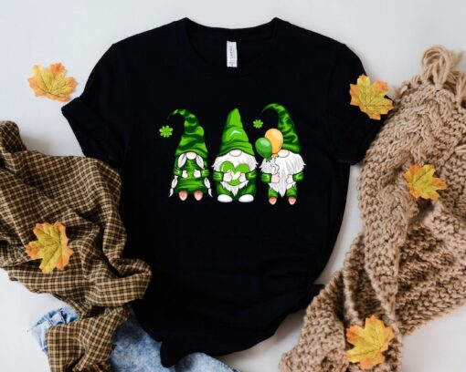 St Patrick's Day Gnomes T-Shirt,Happy St Patrick's Day Shirt,Patrick's Day Gift,Clover T-Shirt, St Patrick's Day Shirt