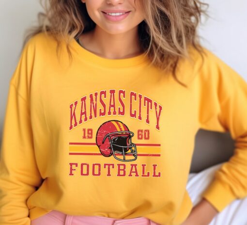 Kansas City Chief Retro Style Sweatshirt, Crewneck Vintage Chief fan gift, Football Crewneck Sweatshirt