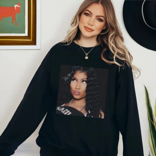 Nicki Minaj Sweatshirt | Nicki's Empire | Barbie World | Anaconda Beat | Hip Hop Tee | Fashionista Fan | Roman Reloaded