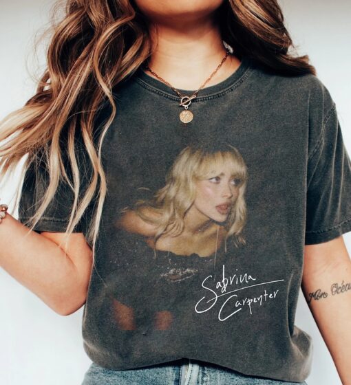 Sabrina graphic 2024, Carpenter 90s shirt,The eras tour 2024 tshirt, Graphic sabrina Rock Music Tour 2024