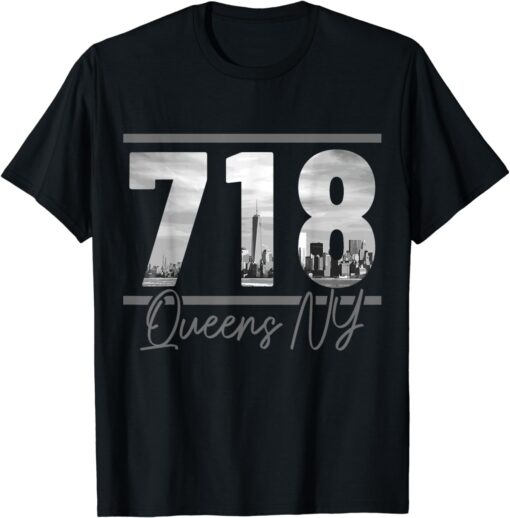 New York City 718 Area Code Skyline Queens NY NYC Vintage T-Shirt