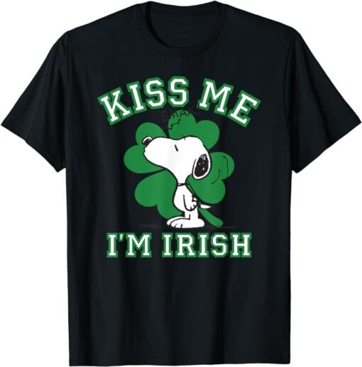 Peanuts Snoopy Kiss Me I'm Irish Clover T-Shirt