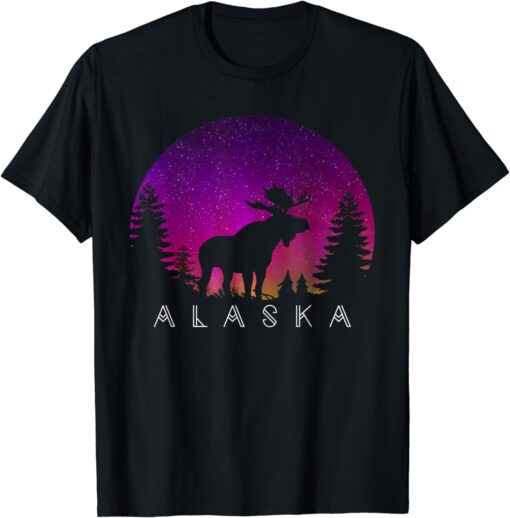 Alaska Moose Aurora Borealis - Alaskan Landscape Photo T-Shirt