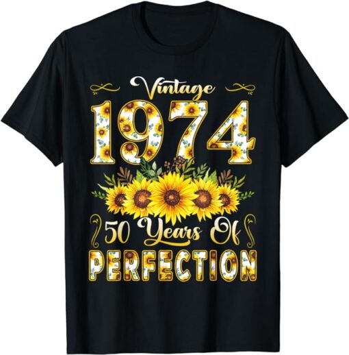 50 Year Old Vintage 1974 Sunflower 50th Birthday Girls Women T-Shirt