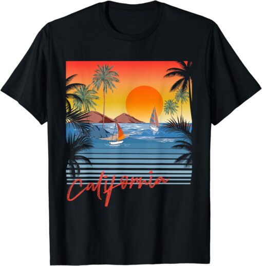 Vintage California Beach Summer Vacation Sunset Palm T-Shirt