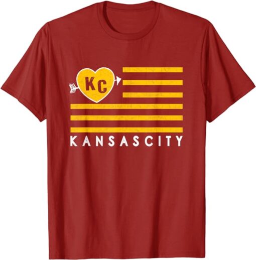 KC Red Heart & Arrow 2 Letter KC Kansas City KC Love KC Red T-Shirt