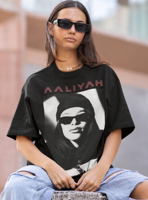 AALIYAH TSHIRT | Aaliyah Sweatshirt | Aaliyah Princess Of R&B Hiphop RnB Rapper | T-Shirt Tshirt Shirt Tee