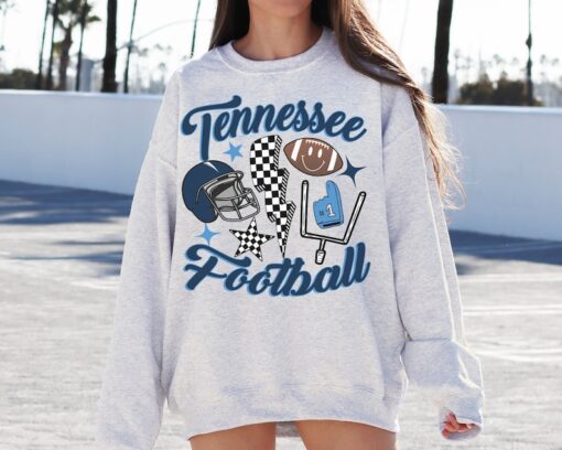 Retro Tennessee Football Crewneck Sweatshirt / T-Shirt, Titan Shirt, Titan Fan Gift, Vintage Tennessee T-Shirt