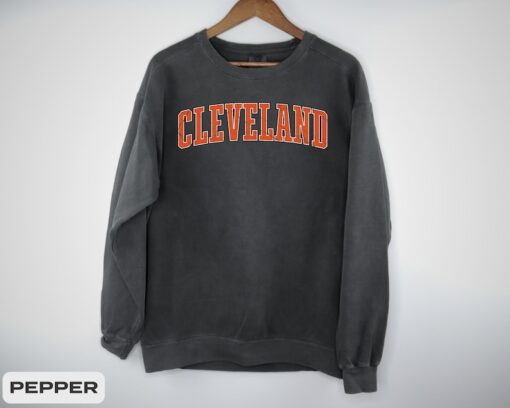 Vintage Cleveland Browns Football Crewneck, Cleveland Football Sweater, Cleveland Sweatshirt, Gift for Women Men