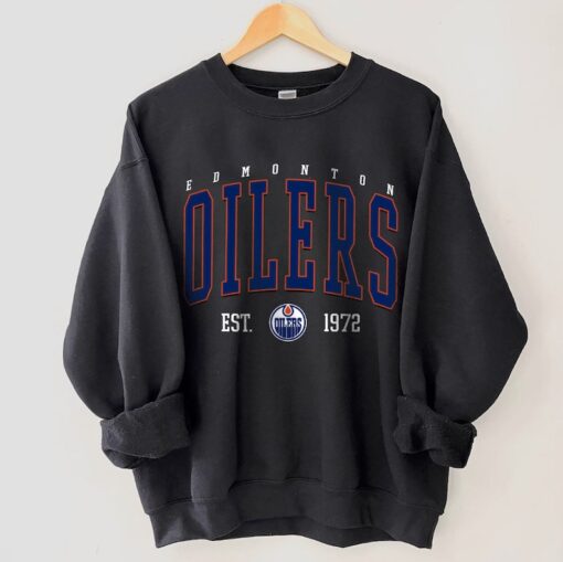 Edmonton Crewneck, Vintage Style Edmonton Sweatshirt, Edmonton Sweatshirt, College Sweatshirt, Hockey Fan Gifts