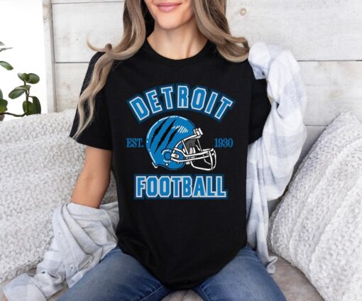 Detroit Football Crewneck Sweatshirt, Lions Football T Shirt, Detroit Lion Hoodie for Football Fans