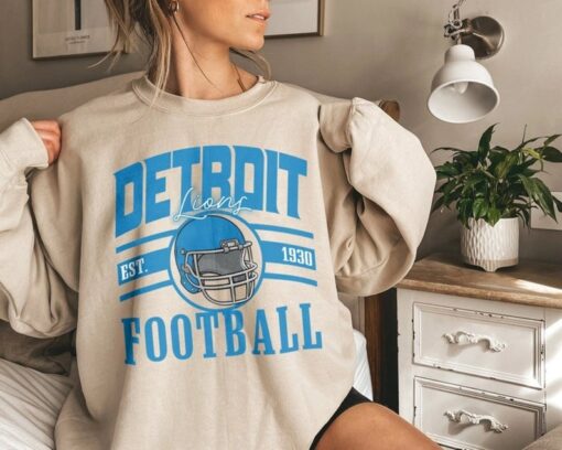 Vintage Detroit Football Sweatshirt, Detroit Fan Crewneck Sweatshirt, Detroit Football Gift, Sunday Football Sweatshirt