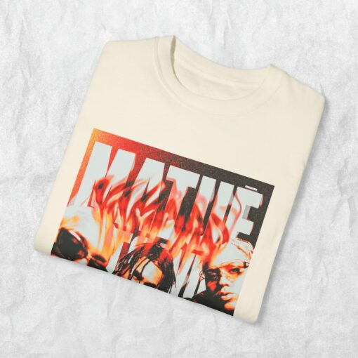 Matue Vintage 90s Style Unisex T-shirt