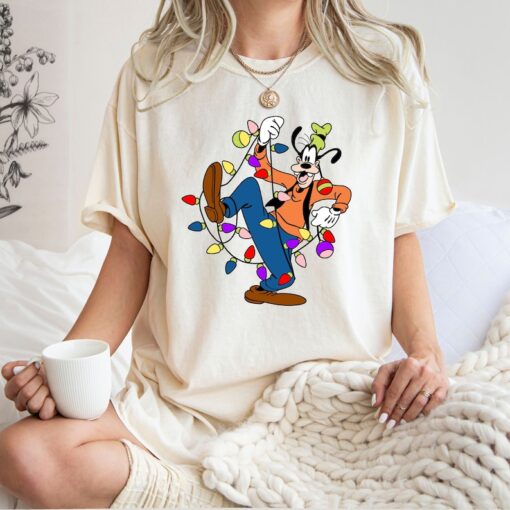 Comfort Colors® Goofy Christmas Shirt, Disneyland Christmas Shirt