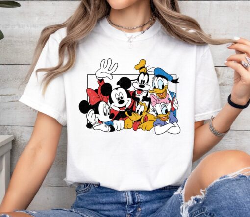 Disney Mickey and Friends The Gang Funny Disneyland Family Matching Sh