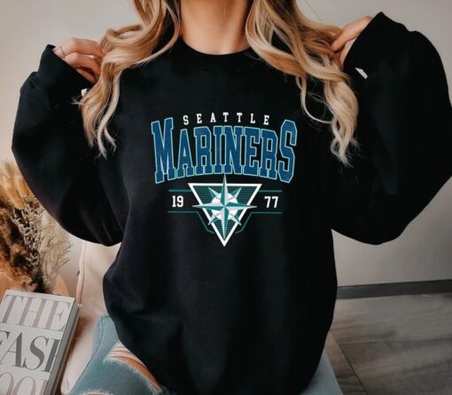 Vintage Seattle Mariners Baseball Baseball Sweatshirt