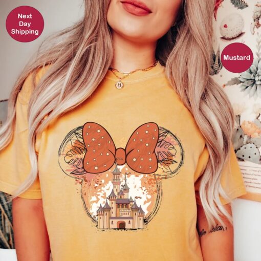 Fall Minnie Ear T-Shirt, Fall Magic Kingdom Tee, Disney Fall Girl Tee