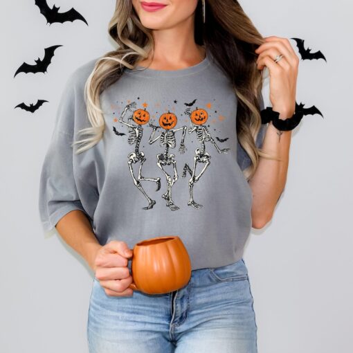 Comfort Colors® Dancing Skeleton Pumpkin Shirt