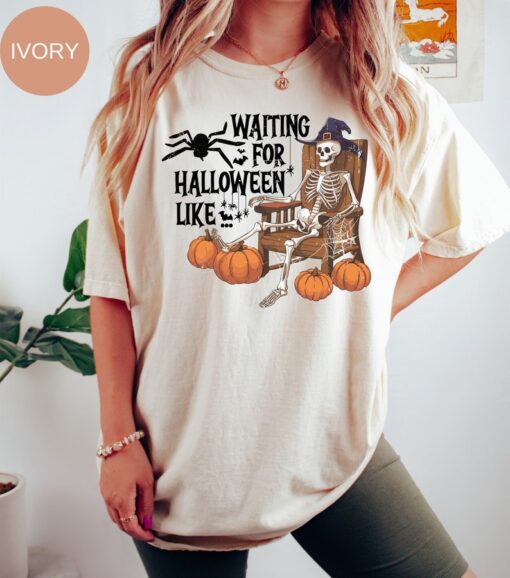 Waiting for Halloween Skeleton T-shirt